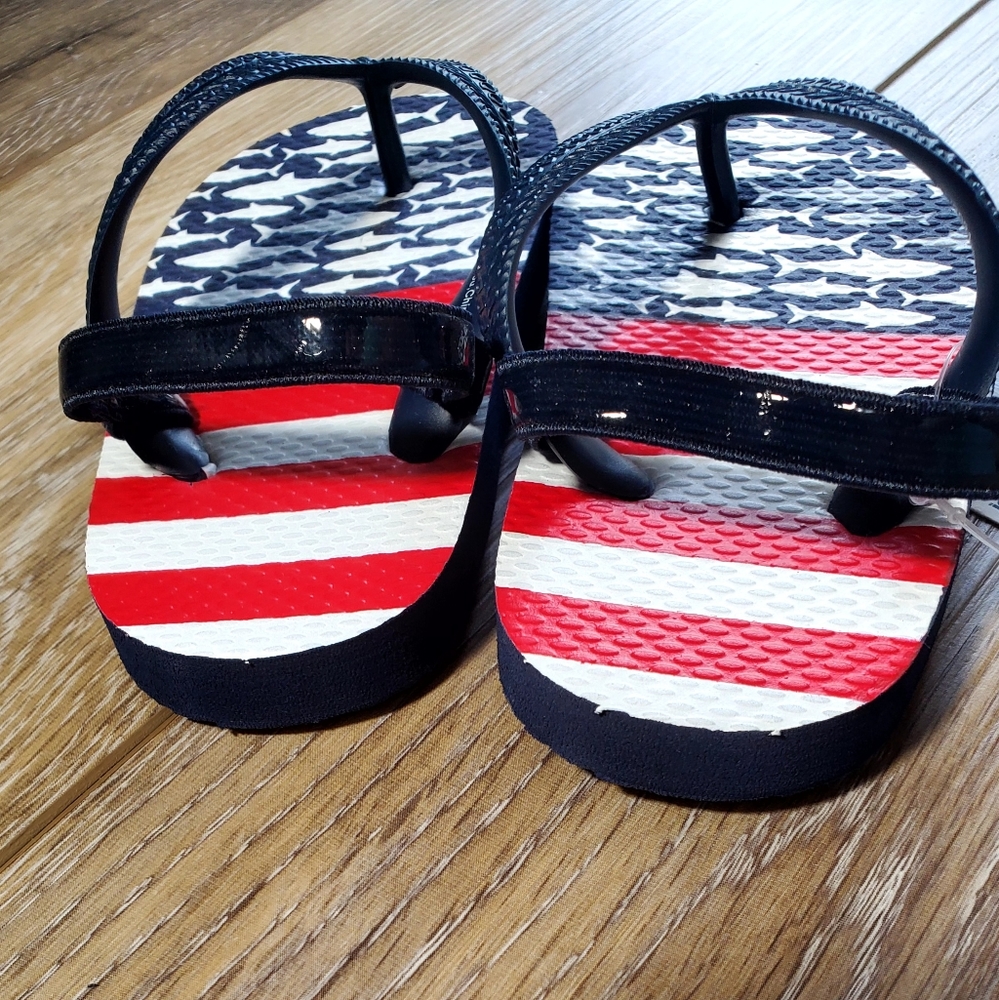 🇺🇲Tommy Bahama boys navy, brown sandals & red,white, blue sandals Size 6-7 - Picture 13 of 13